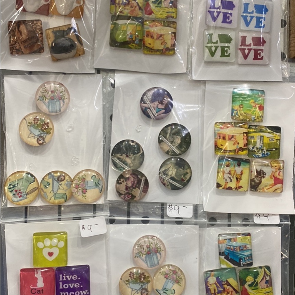 Magnet sets